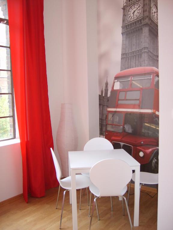 Big City Hostel Wrocław Rom bilde