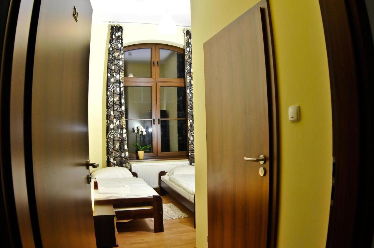Big City Hostel Wrocław Eksteriør bilde
